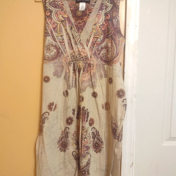 Dress - Picture 1 of 1